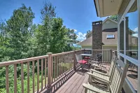 Spacious Ski-in/Out Black Mountain Home w/ Deck! - Wifi