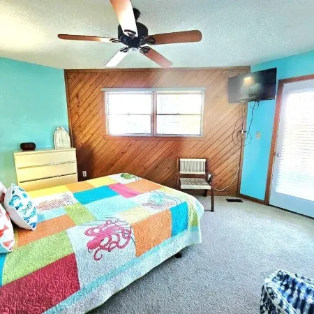 Have Loads of Fun at Oceanside Cottage in Corolla! Start your vacation now!