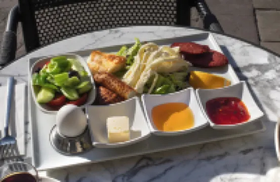 กาลาตา เกสต์ เทโอรี