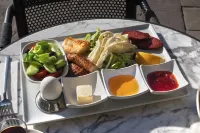Galata Guest Teori