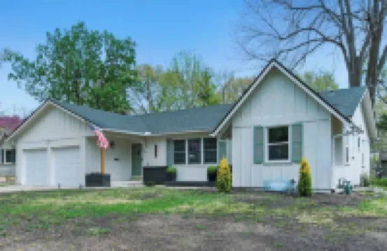 Family-Friendly Fifa Base Camp w/Game Room, Patio, & Firepit
