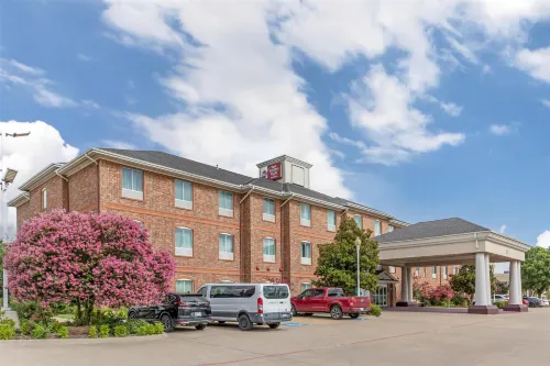 Best Western Plus Waxahachie Inn  Suites
