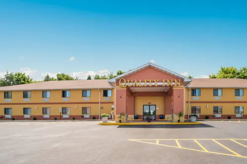 Quality Inn O'Fallon IL - St Louis Hotels in O'Fallon