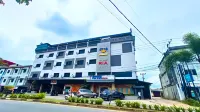 Kita Hotel Tanjungpinang Hotel in zona 500 Lohan Temple