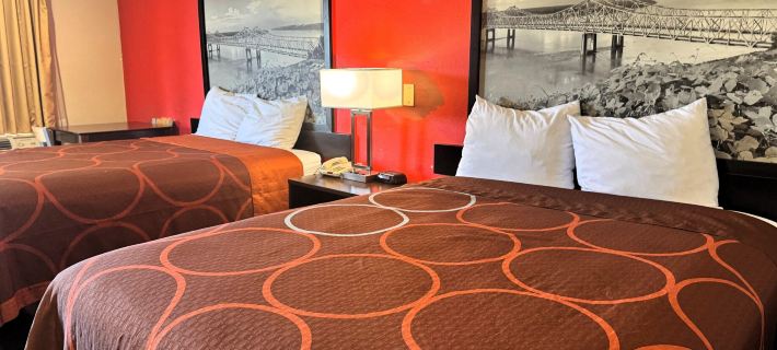 Super 8 by Wyndham Hattiesburg South Hotel di Forrest County