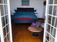 Beautiful house in the heart of the Périgord Noir 4 km from Le Bugue. Sleeps 4 Hotels in Le Bugue