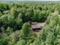 "Ultimate Luxe Escape with Private Movie Theater and Game Room" Hotels in Starr Township