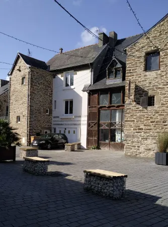 Charming fisherman's cottage on the port