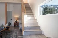 The CAPOW House | Revelstoke Adventure Center | 1 Minute From Ski Hill