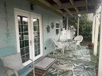 Shabby Chic - Cozy Florida Getaway with a stylish vintage vibe
