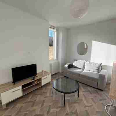 Town house 7min from station Others