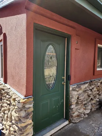 Colorado Cottage located at 7200 feet, near to Colorado Springs. Отели в г. Блэк Форест