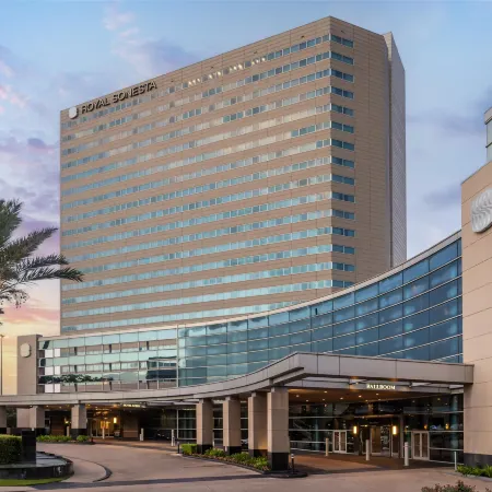 The Royal Sonesta Houston Galleria Отели рядом с достопримечательностью «Водяная стена»