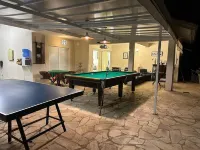 Espetacular e Charmosa Casa, Condomínio Fech, Ar, Spa+hidro, Piscina, Tv, Wifi,