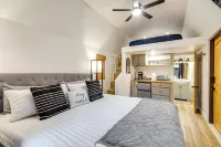 Fire Pits and Gazebo Lakefront Escape in Terry! - bar
