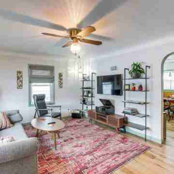 Pet-Friendly Hiawatha Retreat w/ Private Yard! Rooms