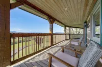 Panoramic Mtn Views: Spacious Tennessee Home! - Hot Tub