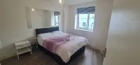 Apartment - located in Southall 1 Double bedroom with additional bed if required Hotels near Guru Nanak Road Gurdwara - Sri Guru Singh Sabha Southall