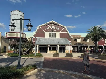 Welcome to Orange Jasmine, your Villages Retreat!