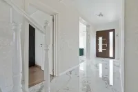 4-bedroom chalet in enchanting Piatra Neamt with AC, WiFi. Relax and unwind Bogonos 호텔