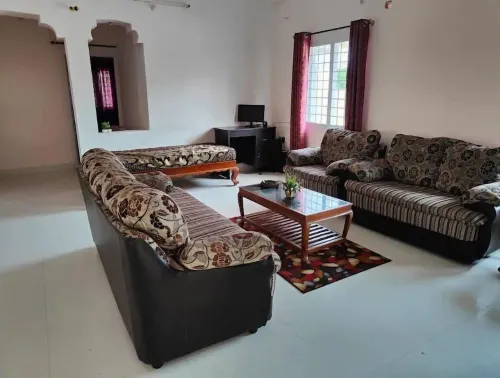 Shalombeth Guest House