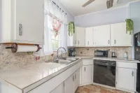 Dolly I: Cozy 3-bedroom home near downtown Wetumpka Hotels in Wetumpka