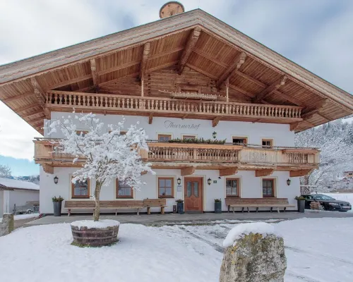 Exclusive flat 103 sqm, free ski & hiking bus directly from the holiday flat Hotels in Soll
