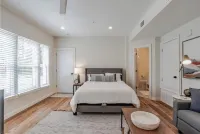 Cutest Studio on Church Street!