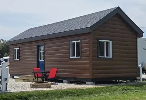 Enjoy cabin #64 at Heritage Acres Park with swimming, splash pad & more!