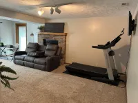 Spacious 5-bedroom house with WiFi, AC in charming Bellevue Hotels in Bellevue