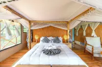 KumbuKumbu Luxury Tented Camp Hotels in 