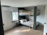 Chalet Vue sur l'Orignal magnificent mountain views 5 minutes from the slopes 拉克埃奇曼酒店