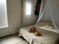 New apartment, near the sea + swimming pool + parking Hotels in Cogolin