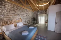 ALMOND SUNSET VILLA by Irenekomos apartments