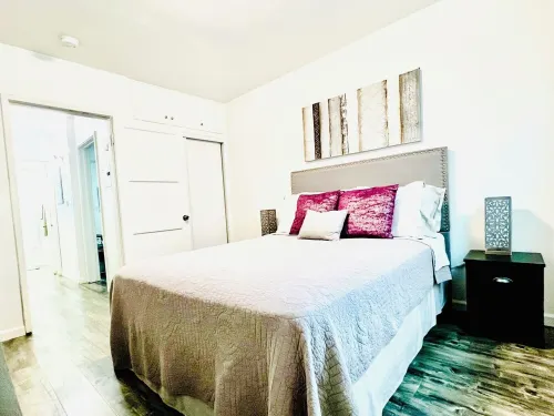 Amazing Location Centrally Located One Bedroom