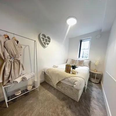 Cozy Getaway Minutes From Old Trafford, Trafford Centre & Other top Attractions! 애봇스필드 공원 주변 호텔