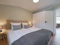 Top location in Baabe: Bright vacation apartment with terrace just 5 minutes from the beach Hotels in Baabe