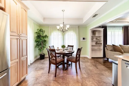 Charming 4-bedroom house in beautiful West Plano near Legacy West.