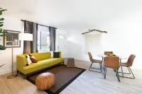 B5- Desert Gem, Spacious, Welcoming, 2BR