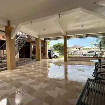 Evangeline Garden and Lodge