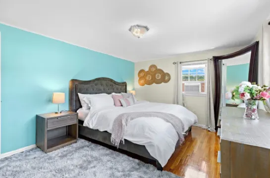 Quiet Comfy Getaway 3 Bdr Home. Close to Bradley Airport. Hotels in Windsor