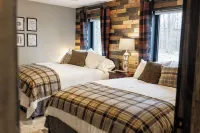 Erin Hills Area Perfect Getaway - New Fall Color and Winter Pricing!