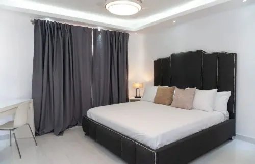 Spacious 5-bedroom villa in fabulous Santo Domingo