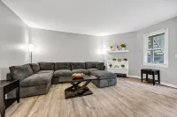 Southern Comfort: 2BD/2BA near Downtown Columbia