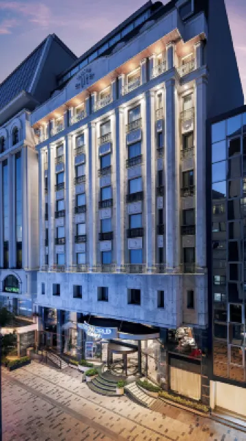 Elite World Comfy Istanbul Taksim Hotel berhampiran Dolmabahce Palace