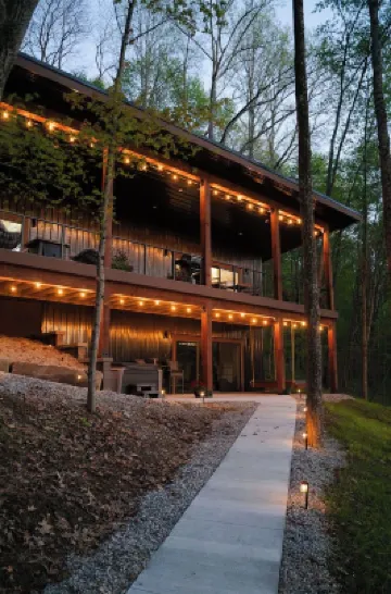 Passion @ The Patch, Lux Couples Getaway w/ View, massage chairs, movie theater