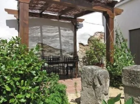 Rural house Tahona for 18 people Отели в г. Рибера дель Альто Эбро