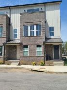 The Stunning Southside Escape: A 3-Bedroom Townhome in Charming Chattanooga!