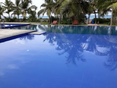 3 Bed rooms Super luxury apartment on Nilaveli beach Hotels in 
