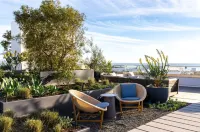 The Diamond Dune' Luxury Santa Monica Home Walk to Beach 4BR Parking 2 Balconies